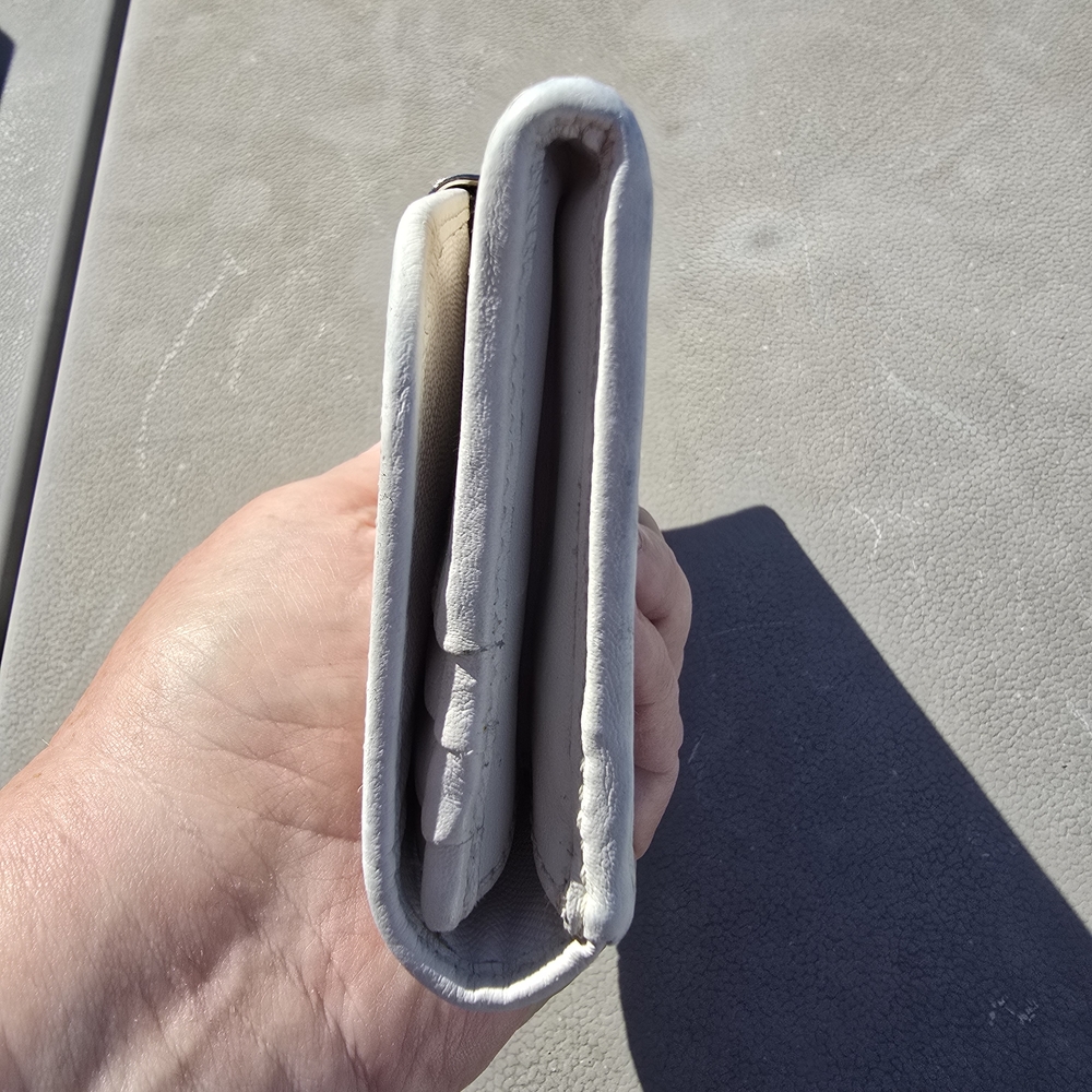 Coach Signature Elegant Beige & Cream Wallet - Picture 6 of 12